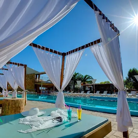 Aparthotel Island Barbados Kavos